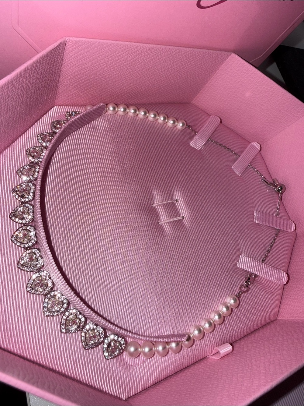 Swarovski x Ariana Grande Pearl and Heart Crystal Necklace - Picture 2 of 2
